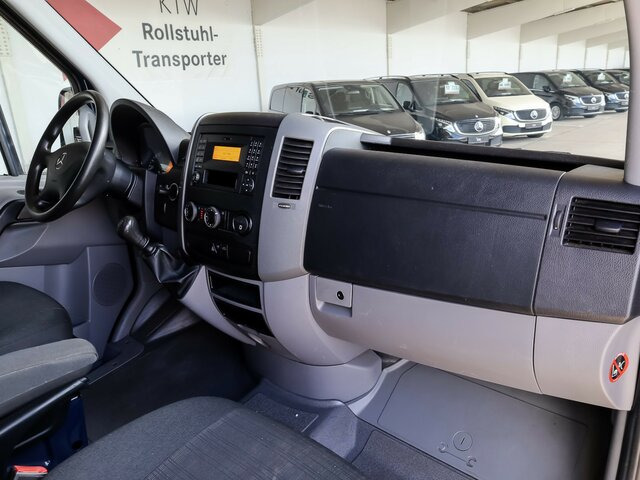 MERCEDES-BENZ Sprinter 316CDI DOKA,Allrad,Klima... - Малотоннажный бортовой грузовик, Грузопассажирский фургон: фото 3 MERCEDES-BENZ Sprinter 316CDI DOKA,Allrad,Klima... - Малотоннажный бортовой грузовик, Грузопассажирский фургон: фото 3