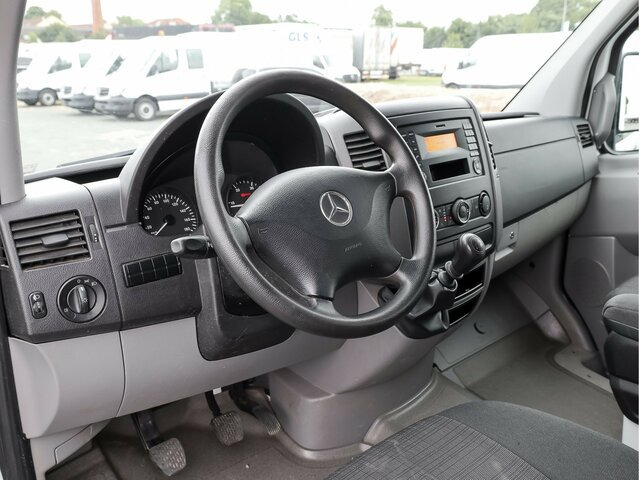MERCEDES-BENZ Sprinter 316CDI DOKA,Allrad,Klima - Тентованный фургон, Грузопассажирский фургон: фото 4 MERCEDES-BENZ Sprinter 316CDI DOKA,Allrad,Klima - Тентованный фургон, Грузопассажирский фургон: фото 4