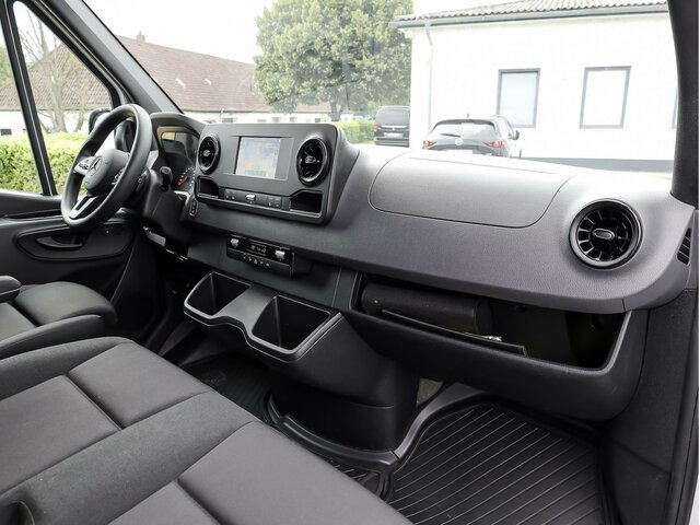MERCEDES-BENZ Sprinter 317 CDI,3665mm,Automatik,Kamera - Цельнометаллический фургон: фото 4 MERCEDES-BENZ Sprinter 317 CDI,3665mm,Automatik,Kamera - Цельнометаллический фургон: фото 4