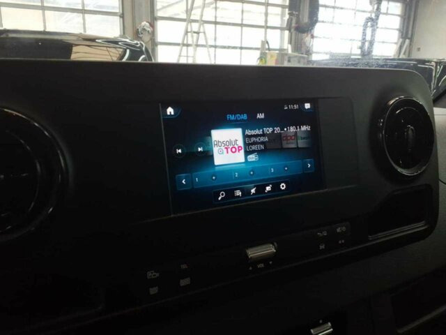 MERCEDES-BENZ Sprinter 317 CDI,3665mm,Automatik,Kamera... - Цельнометаллический фургон: фото 4 MERCEDES-BENZ Sprinter 317 CDI,3665mm,Automatik,Kamera... - Цельнометаллический фургон: фото 4