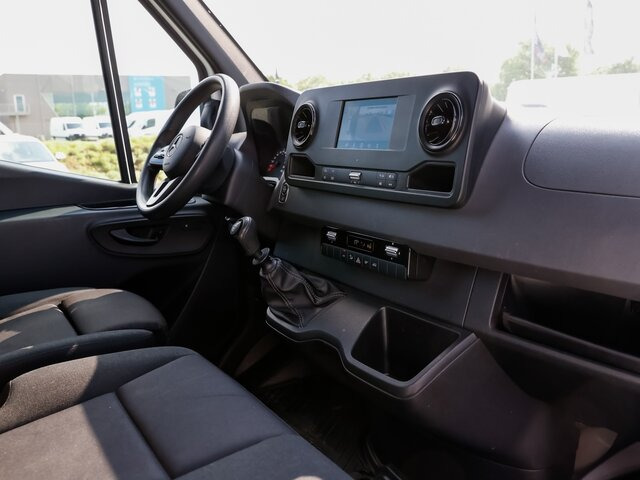 MERCEDES-BENZ Sprinter 317 Maxi,MBUX,Kamera,Tempomat... - Цельнометаллический фургон: фото 4 MERCEDES-BENZ Sprinter 317 Maxi,MBUX,Kamera,Tempomat... - Цельнометаллический фургон: фото 4