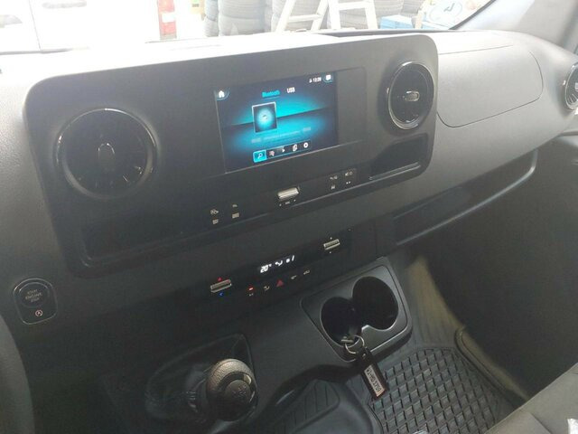 MERCEDES-BENZ Sprinter317CDI Maxi Koffer,LBW,Klima,Kamera... - Фургон с закрытым кузовом: фото 3 MERCEDES-BENZ Sprinter317CDI Maxi Koffer,LBW,Klima,Kamera... - Фургон с закрытым кузовом: фото 3