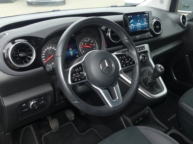 MERCEDES-BENZ T 180 Progressive,LED,MBUX,Navi,Rückfahrkamera - Пассажирский фургон: фото 4 MERCEDES-BENZ T 180 Progressive,LED,MBUX,Navi,Rückfahrkamera - Пассажирский фургон: фото 4