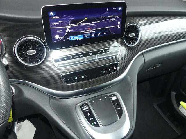 MERCEDES-BENZ V 300 Avantgarde,Extralang,2xSchiebetür el.,AHK... - Микроавтобус, Пассажирский фургон: фото 5 MERCEDES-BENZ V 300 Avantgarde,Extralang,2xSchiebetür el.,AHK... - Микроавтобус, Пассажирский фургон: фото 5