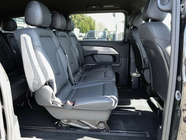 MERCEDES-BENZ V 300 Avantgarde Extralang,2xSchiebetür elektr.... - Микроавтобус, Пассажирский фургон: фото 5 MERCEDES-BENZ V 300 Avantgarde Extralang,2xSchiebetür elektr.... - Микроавтобус, Пассажирский фургон: фото 5