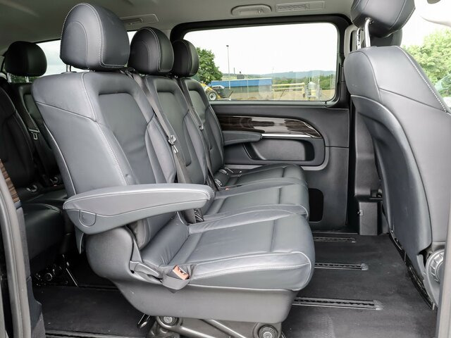 MERCEDES-BENZ V 300 Avantgarde Extralang,2xSchiebetür elektr.... - Микроавтобус, Пассажирский фургон: фото 4 MERCEDES-BENZ V 300 Avantgarde Extralang,2xSchiebetür elektr.... - Микроавтобус, Пассажирский фургон: фото 4