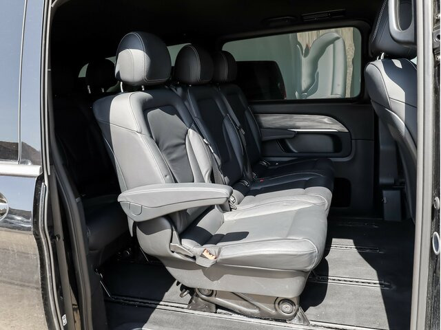 MERCEDES-BENZ V 300 Avantgarde Extralang,2xSchiebetür elektr. - Микроавтобус, Пассажирский фургон: фото 4 MERCEDES-BENZ V 300 Avantgarde Extralang,2xSchiebetür elektr. - Микроавтобус, Пассажирский фургон: фото 4