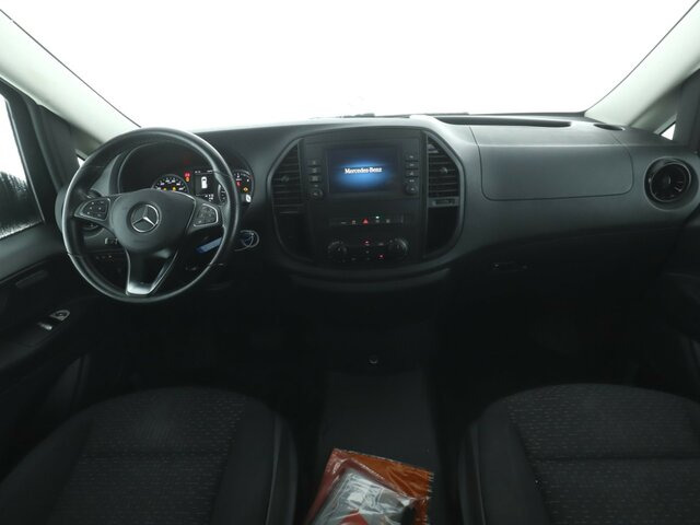 MERCEDES-BENZ Vito 114 TourerPro,Allrad,Automatik,Standhzg.... - Микроавтобус, Пассажирский фургон: фото 2 MERCEDES-BENZ Vito 114 TourerPro,Allrad,Automatik,Standhzg.... - Микроавтобус, Пассажирский фургон: фото 2