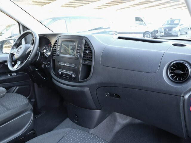 MERCEDES-BENZ Vito 114 TourerPro,Extralang,8Sitzer,Automatik... - Пассажирский фургон: фото 4 MERCEDES-BENZ Vito 114 TourerPro,Extralang,8Sitzer,Automatik... - Пассажирский фургон: фото 4
