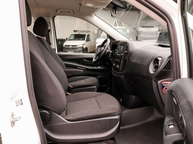 MERCEDES-BENZ Vito 114 TourerPro,Extralang,8Sitzer,Automatik... - Пассажирский фургон: фото 3 MERCEDES-BENZ Vito 114 TourerPro,Extralang,8Sitzer,Automatik... - Пассажирский фургон: фото 3