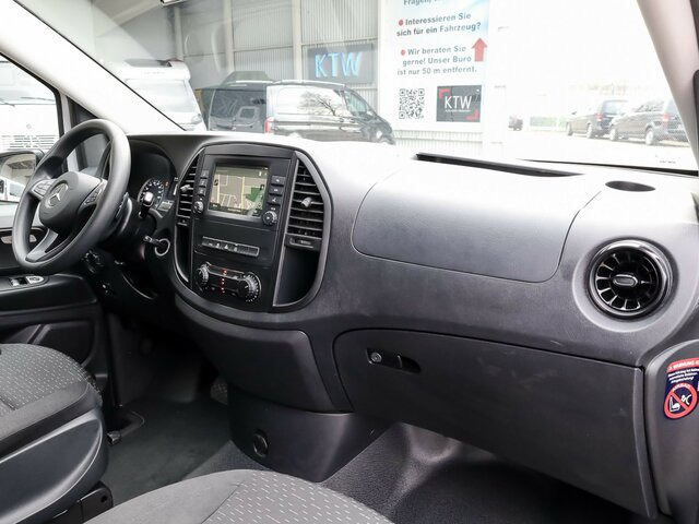 MERCEDES-BENZ Vito 114 TourerPro,Extralang,8Sitzer,Automatik... - Пассажирский фургон: фото 4 MERCEDES-BENZ Vito 114 TourerPro,Extralang,8Sitzer,Automatik... - Пассажирский фургон: фото 4