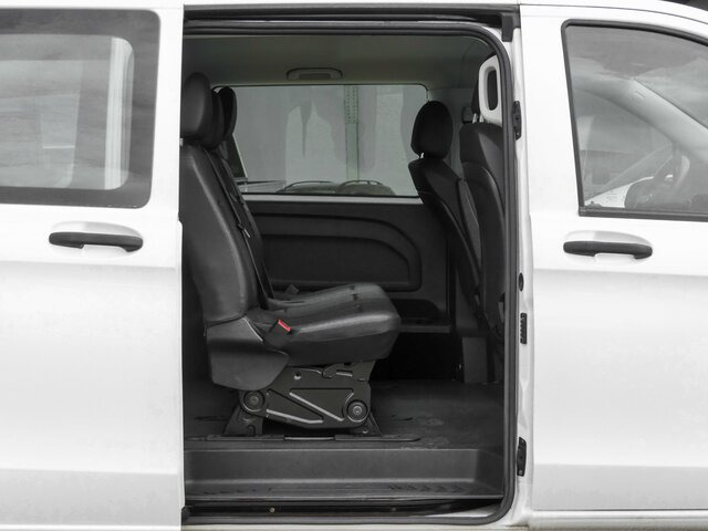 MERCEDES-BENZ Vito 114 TourerPro,Extralang,AMF Rollstuhlrampe - Пассажирский фургон: фото 2 MERCEDES-BENZ Vito 114 TourerPro,Extralang,AMF Rollstuhlrampe - Пассажирский фургон: фото 2