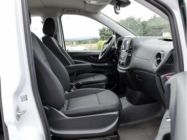 MERCEDES-BENZ Vito 114 TourerPro,Extralang,AMF Rollstuhlrampe - Пассажирский фургон: фото 3 MERCEDES-BENZ Vito 114 TourerPro,Extralang,AMF Rollstuhlrampe - Пассажирский фургон: фото 3