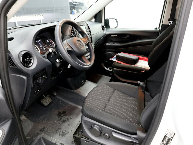 MERCEDES-BENZ Vito 114 TourerPro,lang,Automatik,8Sitze,Kamera... - Пассажирский фургон: фото 2 MERCEDES-BENZ Vito 114 TourerPro,lang,Automatik,8Sitze,Kamera... - Пассажирский фургон: фото 2