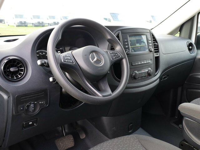MERCEDES-BENZ Vito 114 TourerPro,lang,Automatik,8Sitze,Kamera... - Пассажирский фургон: фото 5 MERCEDES-BENZ Vito 114 TourerPro,lang,Automatik,8Sitze,Kamera... - Пассажирский фургон: фото 5