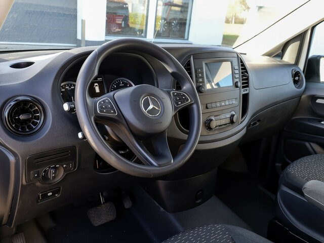 MERCEDES-BENZ Vito 114 TourerPro,lang,Automatik,8Sitze,Kamera... - Пассажирский фургон: фото 5 MERCEDES-BENZ Vito 114 TourerPro,lang,Automatik,8Sitze,Kamera... - Пассажирский фургон: фото 5