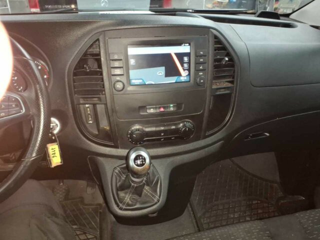 MERCEDES-BENZ Vito116CDI KA lang,Kamera,Klima,Tempomat... - Легковой фургон: фото 2 MERCEDES-BENZ Vito116CDI KA lang,Kamera,Klima,Tempomat... - Легковой фургон: фото 2