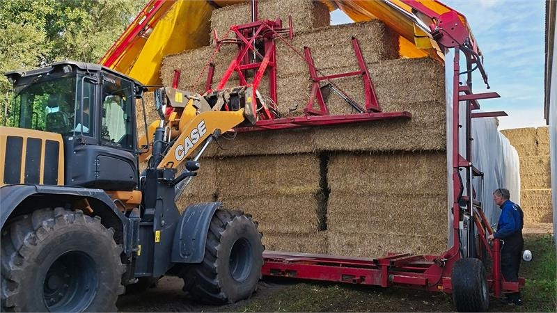 Pomi WRAP 12 - Обмотчик рулонов: фото 3 Pomi WRAP 12 - Обмотчик рулонов: фото 3