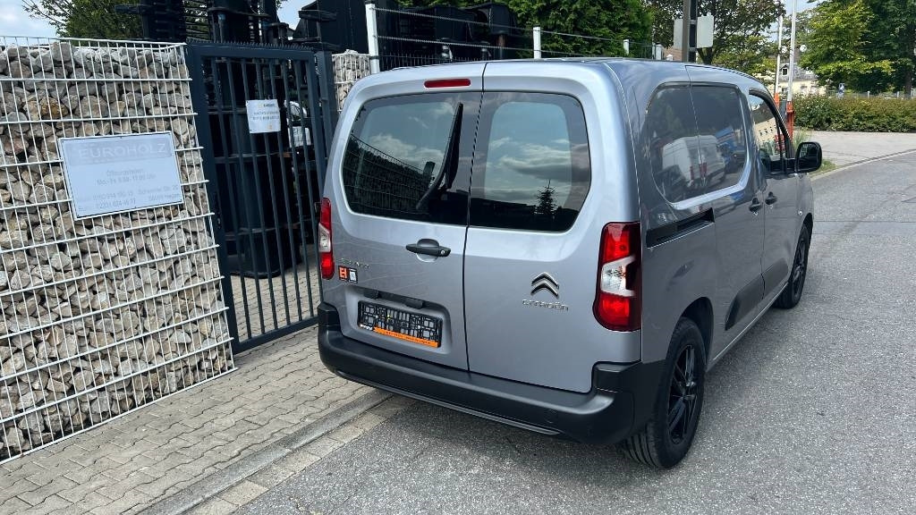 Фургон с закрытым кузовом Citroën Berlingo 1.5 Blue HDI, Kasten, 8 Reifen, Klima: фото 26