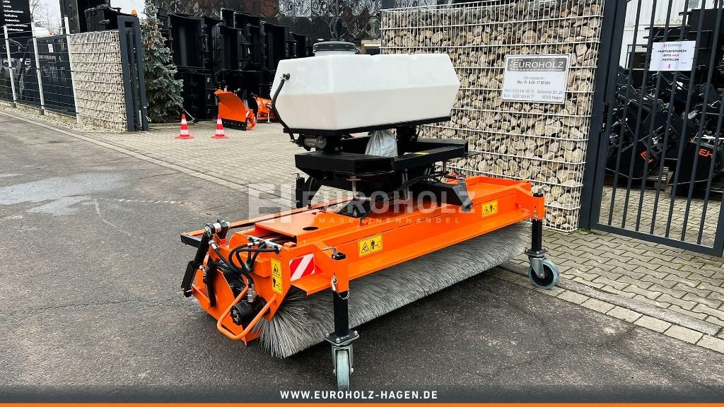 Kehrmaschine ZM2000 Stapleraufnahme - Щетка для Коммунальной и специальной техники: фото 3 Kehrmaschine ZM2000 Stapleraufnahme - Щетка для Коммунальной и специальной техники: фото 3
