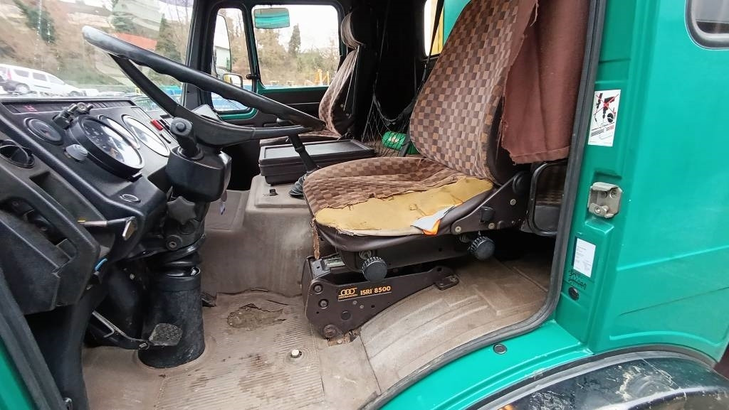 Mercedes-Benz SK 1628, Pritsche, Plane, Alubordwände 3-seitig - Тентованный грузовик: фото 4 Mercedes-Benz SK 1628, Pritsche, Plane, Alubordwände 3-seitig - Тентованный грузовик: фото 4