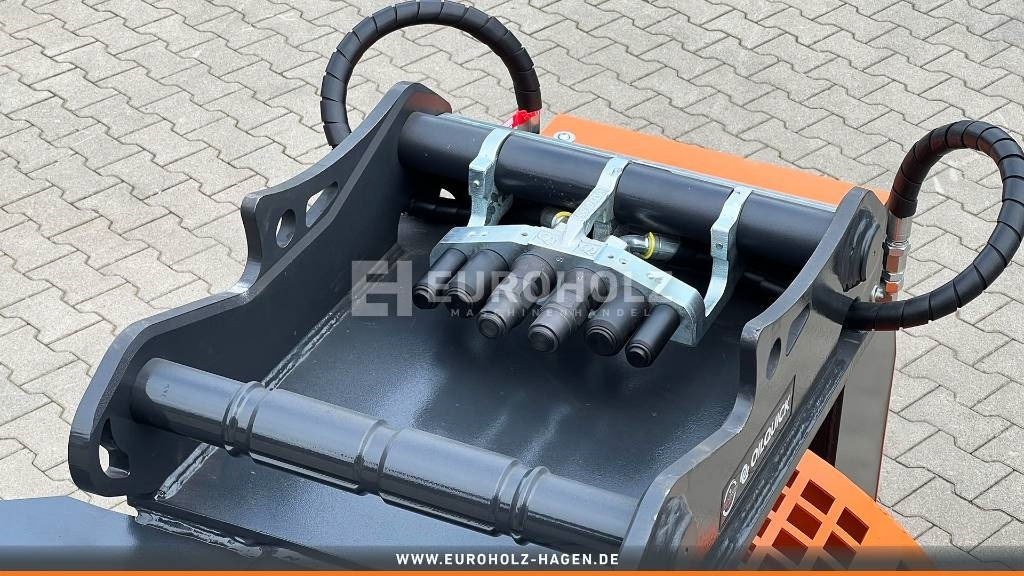 Новый Ковш для Строительной техники Siebtrommel ZIXOR X1000 OilQuick OQ70/55: фото 10