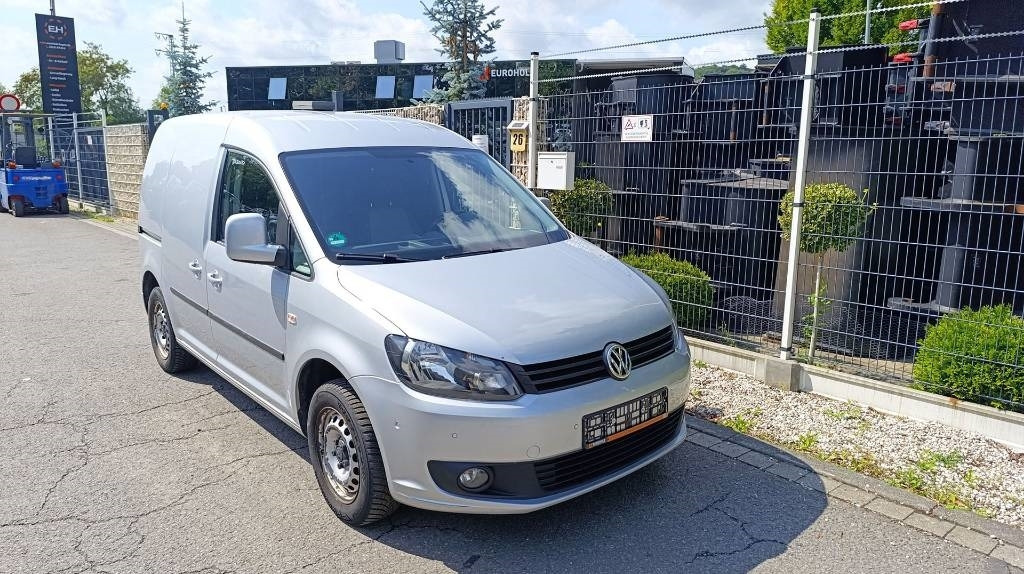Volkswagen VW Caddy, Transporter, Werkstattschränke, Webasto - Фургон с закрытым кузовом: фото 1 Volkswagen VW Caddy, Transporter, Werkstattschränke, Webasto - Фургон с закрытым кузовом: фото 1