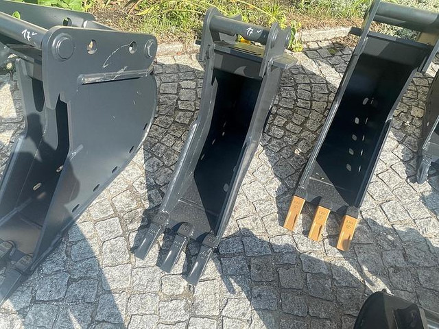 Big Tieflöffel 30 cm mit Lehnhoff MS03 Symlock Aufnahme - Ковш: фото 1 Big Tieflöffel 30 cm mit Lehnhoff MS03 Symlock Aufnahme - Ковш: фото 1