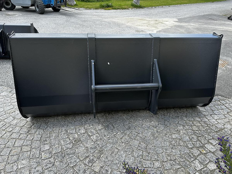 Big Volumenschaufel 250cm mit Manitou Aufnahme - Ковш: фото 3 Big Volumenschaufel 250cm mit Manitou Aufnahme - Ковш: фото 3