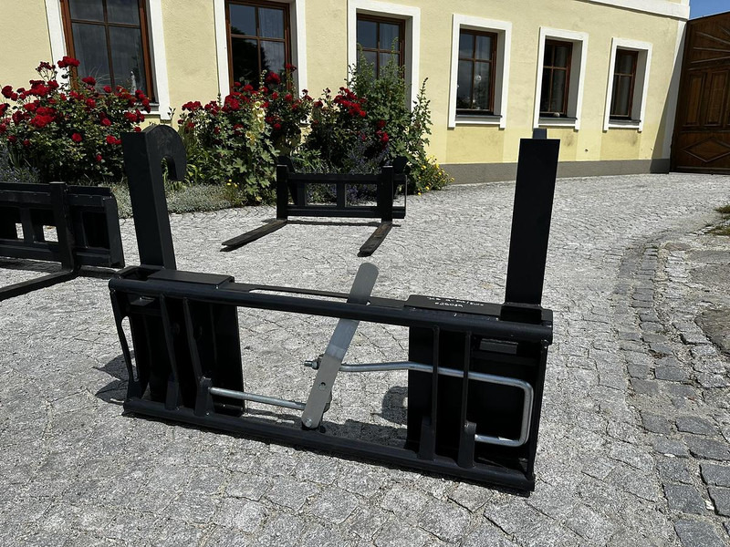 Big Adapter JCB Q-Fit passend zu Euro Aufnahme - Навесное оборудование: фото 1 Big Adapter JCB Q-Fit passend zu Euro Aufnahme - Навесное оборудование: фото 1
