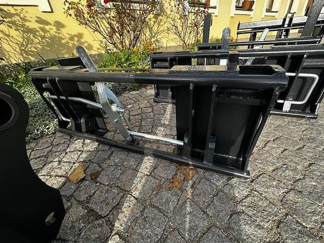 Big Genie / Terex Adapter passend zu Euro Aufnahme - Навесное оборудование: фото 2 Big Genie / Terex Adapter passend zu Euro Aufnahme - Навесное оборудование: фото 2