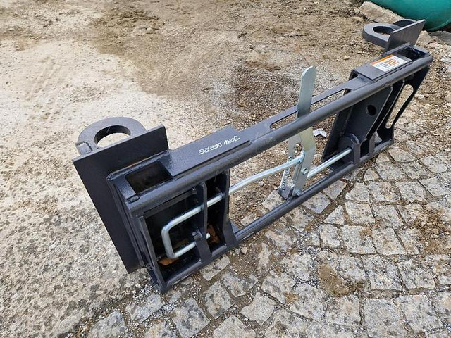 Big John Deere / Matbro Adapter mit Euro Aufnahme - Навесное оборудование: фото 3 Big John Deere / Matbro Adapter mit Euro Aufnahme - Навесное оборудование: фото 3