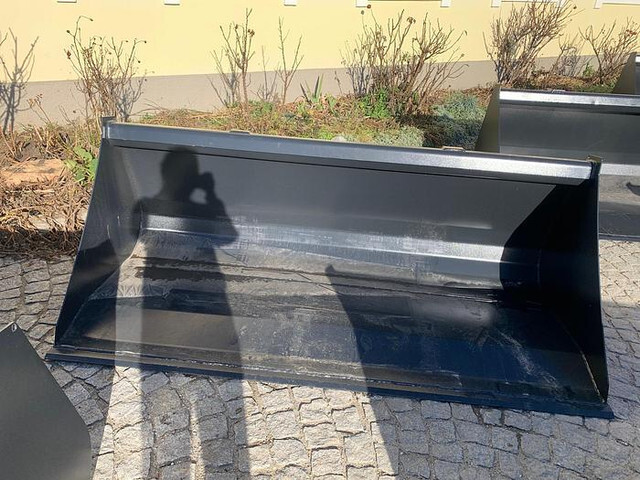 Big Schwergutschaufel 200 cm mit Genie/Terex Aufnahme - Навесное оборудование: фото 1 Big Schwergutschaufel 200 cm mit Genie/Terex Aufnahme - Навесное оборудование: фото 1