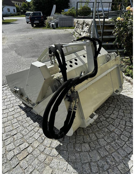 Cat Landscape Rake LR15 - Навесное оборудование: фото 5 Cat Landscape Rake LR15 - Навесное оборудование: фото 5