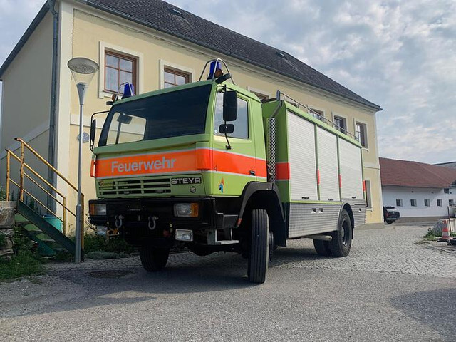 Steyr 15S31 4x4 Feuerwehrfahrzeug - Пожарная машина: фото 3 Steyr 15S31 4x4 Feuerwehrfahrzeug - Пожарная машина: фото 3