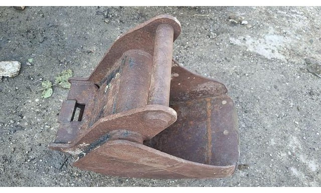 Tieflöffel 30 cm - Ковш: фото 1 Tieflöffel 30 cm - Ковш: фото 1