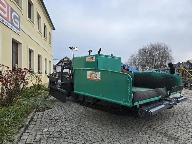 Vögele Super 800 Asphaltfertiger - Асфальтоукладочная техника: фото 4 Vögele Super 800 Asphaltfertiger - Асфальтоукладочная техника: фото 4