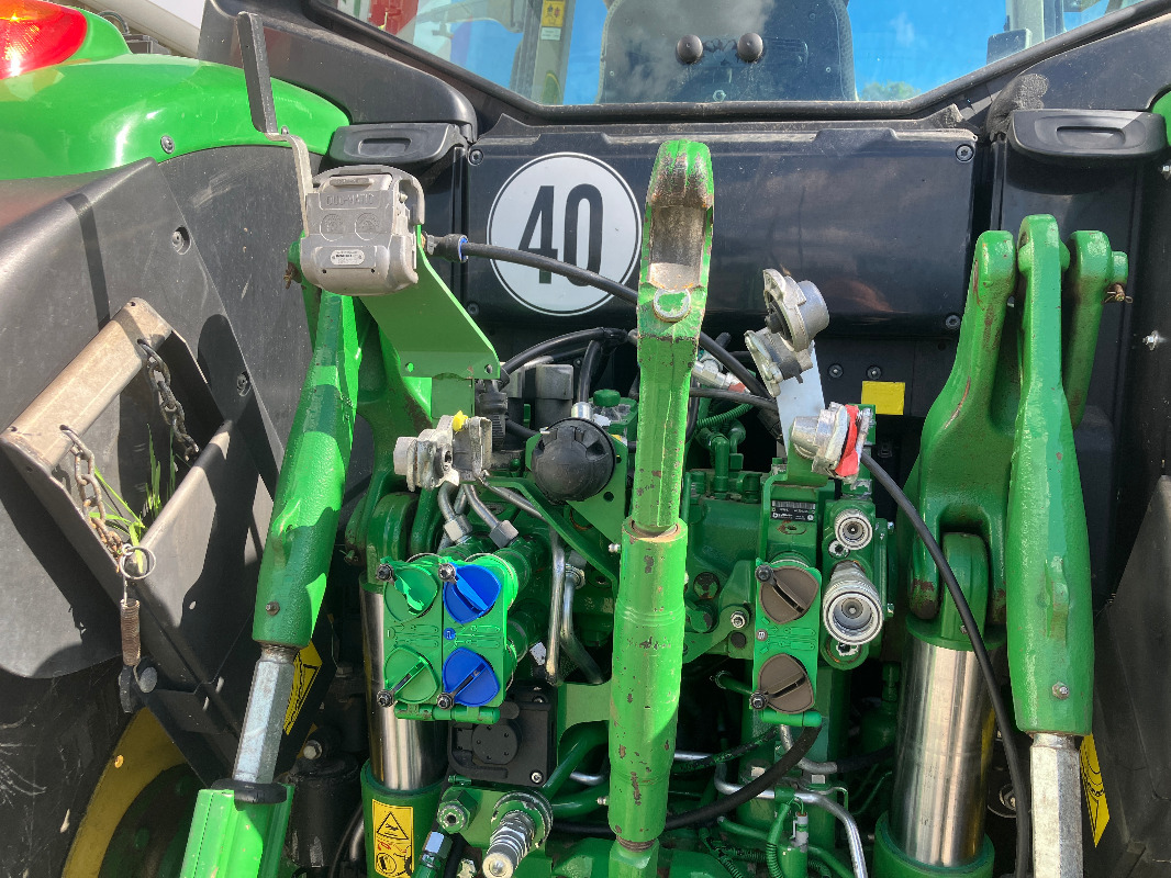 John Deere 6155M - Трактор: фото 2 John Deere 6155M - Трактор: фото 2