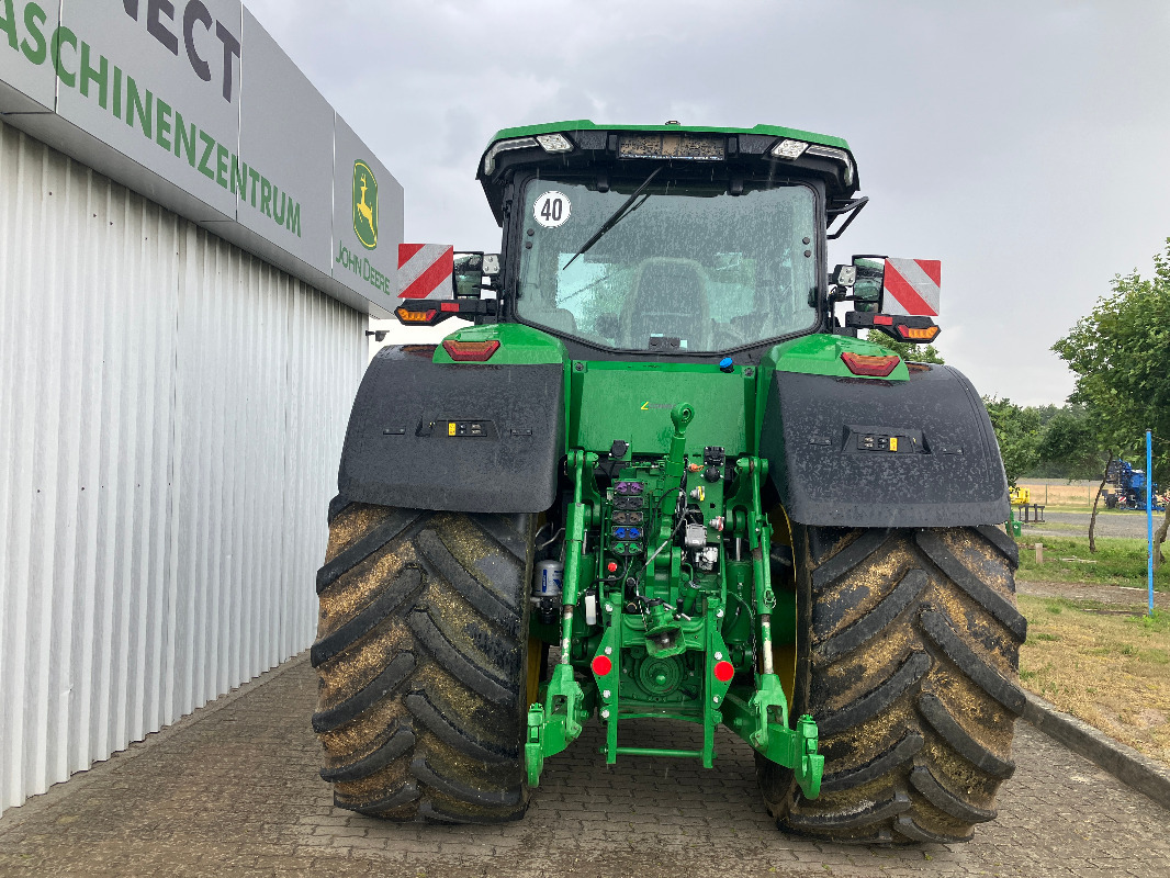 John Deere 8R370 - Трактор: фото 5 John Deere 8R370 - Трактор: фото 5
