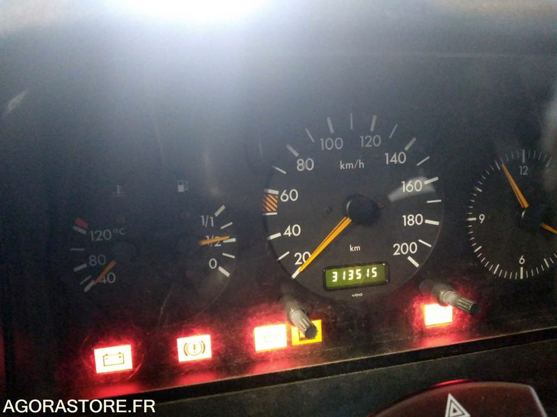 334-AFA-49 /Mercedes Sprinter avec Hayon Hydraulique - Цельнометаллический фургон: фото 1 334-AFA-49 /Mercedes Sprinter avec Hayon Hydraulique - Цельнометаллический фургон: фото 1