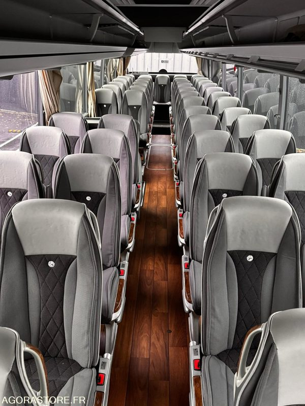 AUTOCAR MERCEDES TRAVEGO 15 RHD / 12M / 49+1+1+WC / 560732KM - Туристический автобус: фото 4 AUTOCAR MERCEDES TRAVEGO 15 RHD / 12M / 49+1+1+WC / 560732KM - Туристический автобус: фото 4