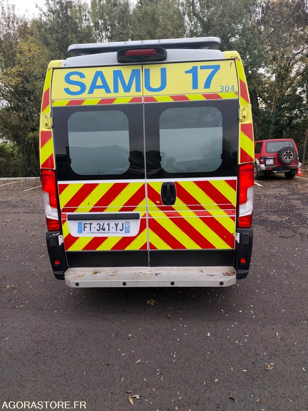 Ambulance réformée - Машина скорой помощи: фото 5 Ambulance réformée - Машина скорой помощи: фото 5