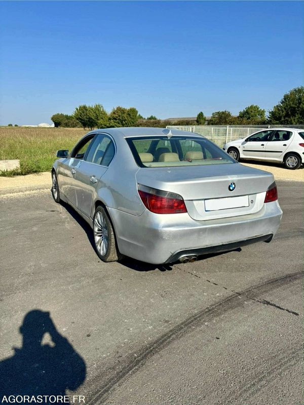 BMW 530 D 160.000 KMS - Легковой автомобиль: фото 3 BMW 530 D 160.000 KMS - Легковой автомобиль: фото 3