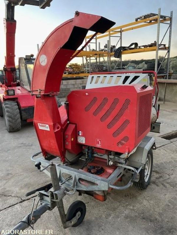 Broyeur de végétaux BUGNOT B55 Série N56 - Садовое оборудование: фото 2 Broyeur de végétaux BUGNOT B55 Série N56 - Садовое оборудование: фото 2