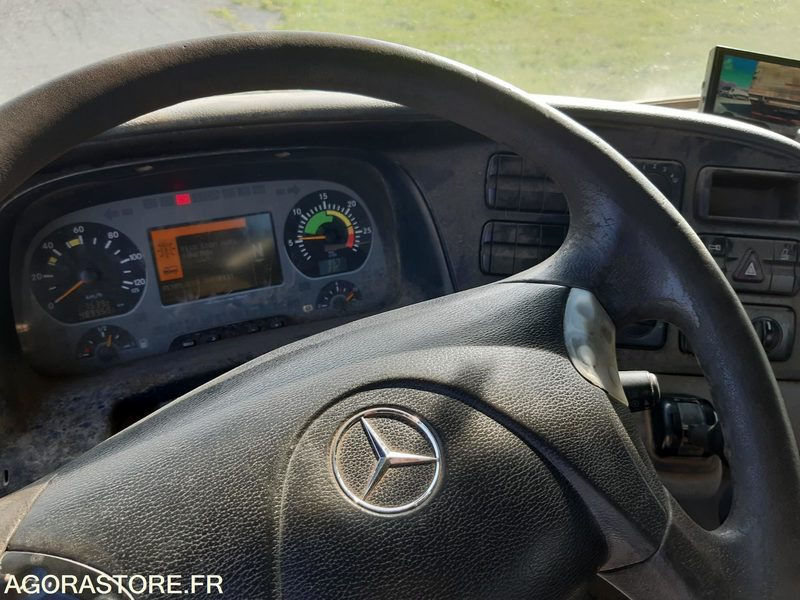 Крюковой мультилифт CAMION AMPLIROLL MERCEDES CW-382-ZT: фото 10