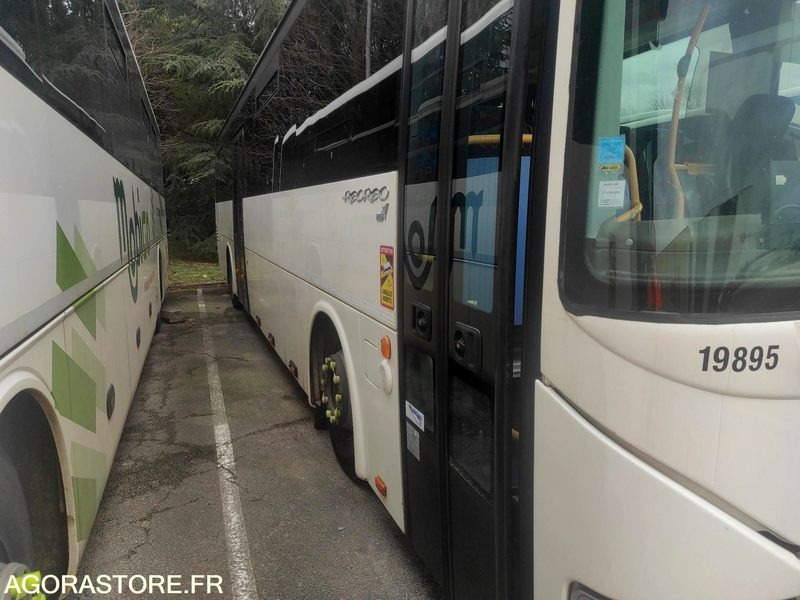 CAR IRISBUS - RECREO - MEC2009 / 620300 KM - AH663NW (19895) - Школьный автобус: фото 2 CAR IRISBUS - RECREO - MEC2009 / 620300 KM - AH663NW (19895) - Школьный автобус: фото 2