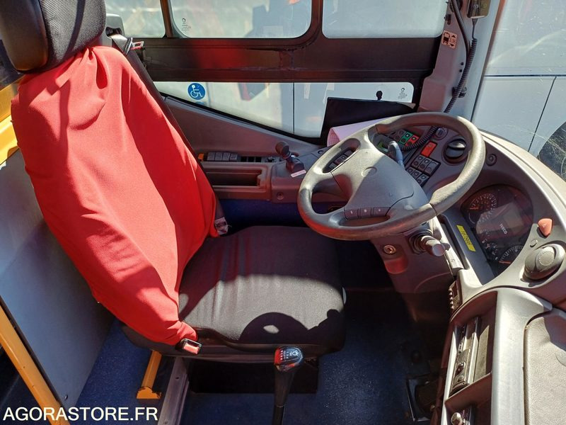 Школьный автобус CAR IRISBUS RECREO - N°16786 - MEC2008 -435000KM DS-356-FA: фото 8 Школьный автобус CAR IRISBUS RECREO - N°16786 - MEC2008 -435000KM DS-356-FA: фото 8