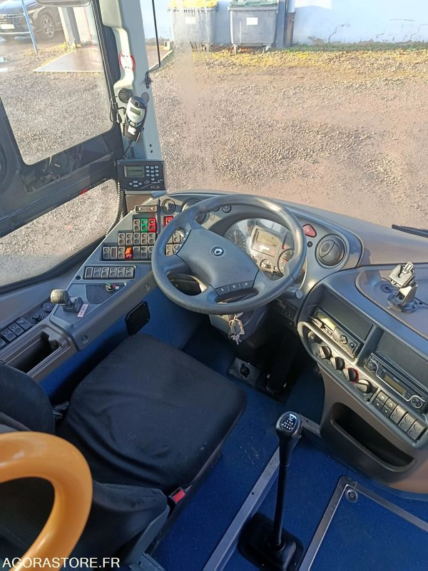 CAR IRISBUS RECREO - N°20648 - MEC2010 -358000km AT-749-AA - Школьный автобус: фото 5 CAR IRISBUS RECREO - N°20648 - MEC2010 -358000km AT-749-AA - Школьный автобус: фото 5