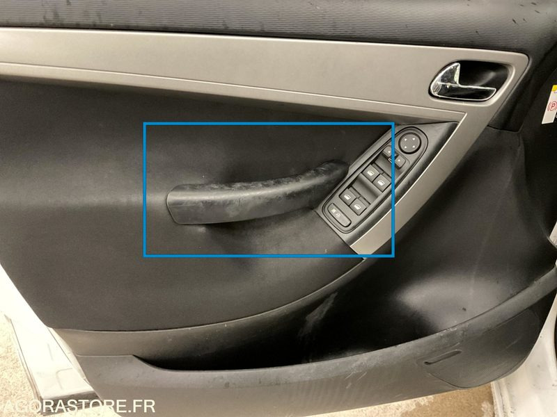 Легковой автомобиль CITROEN-C4-PICASSO-2L-HDI-110: фото 12