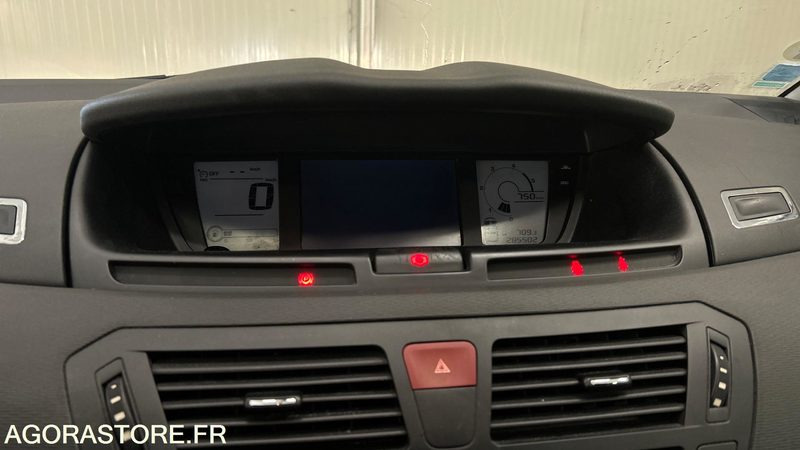 Легковой автомобиль CITROEN-C4-PICASSO-2L-HDI-110: фото 8